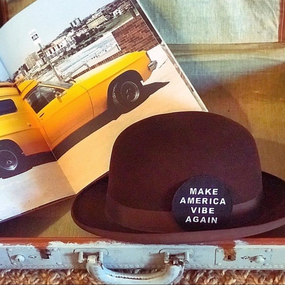 NEW Trio (3) of California Art Iron On Patches - Picture 6 of 6